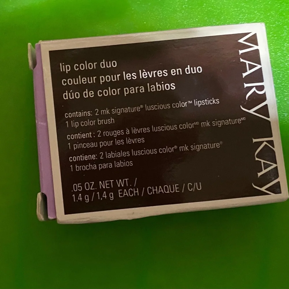 Mary Kay Lip Color Duo Raisin/Rose and Bronze/Amber